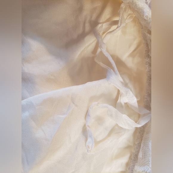 White Lace Lined Vintage Maxi Skirt - Picture 9 of 12